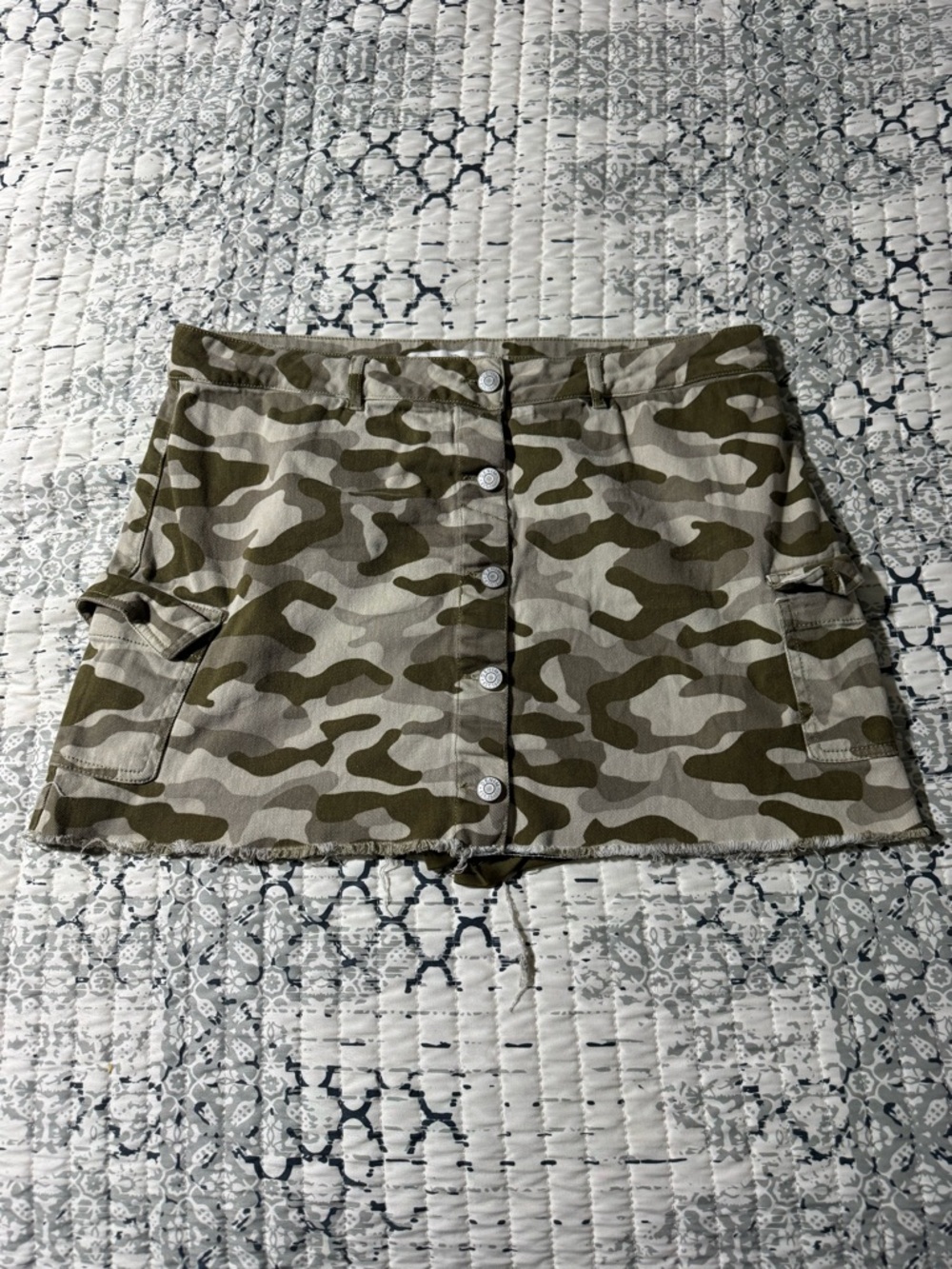 Denim Camoflauge Cargo Skirt Skort Size 16